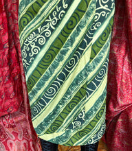 Load image into Gallery viewer, Patterned Green Wrap Skirt
