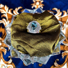 Load image into Gallery viewer, Apatite Gemstone Ring
