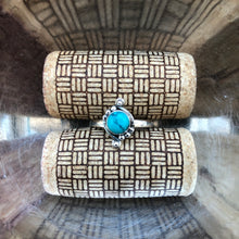 Load image into Gallery viewer, Turquoise Stone 925 Ring
