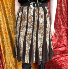 Load image into Gallery viewer, Godet Contrasting Panel Skirt
